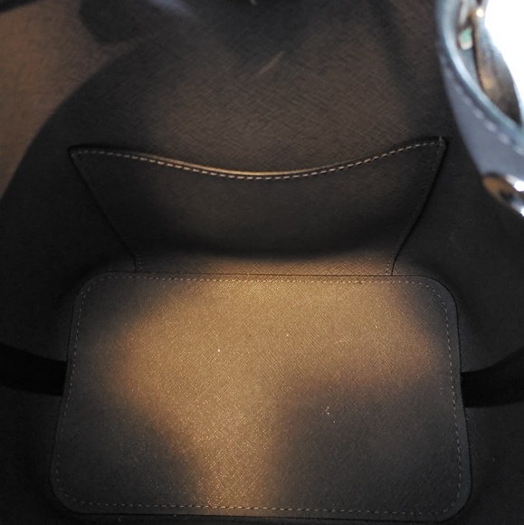 Michael Kors Bucket Bag - Picture 7 of 8